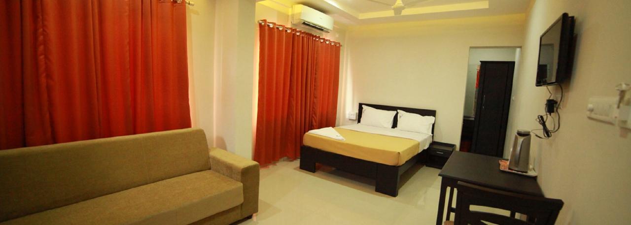 Riva Residency Hotel Palakkad Exterior photo